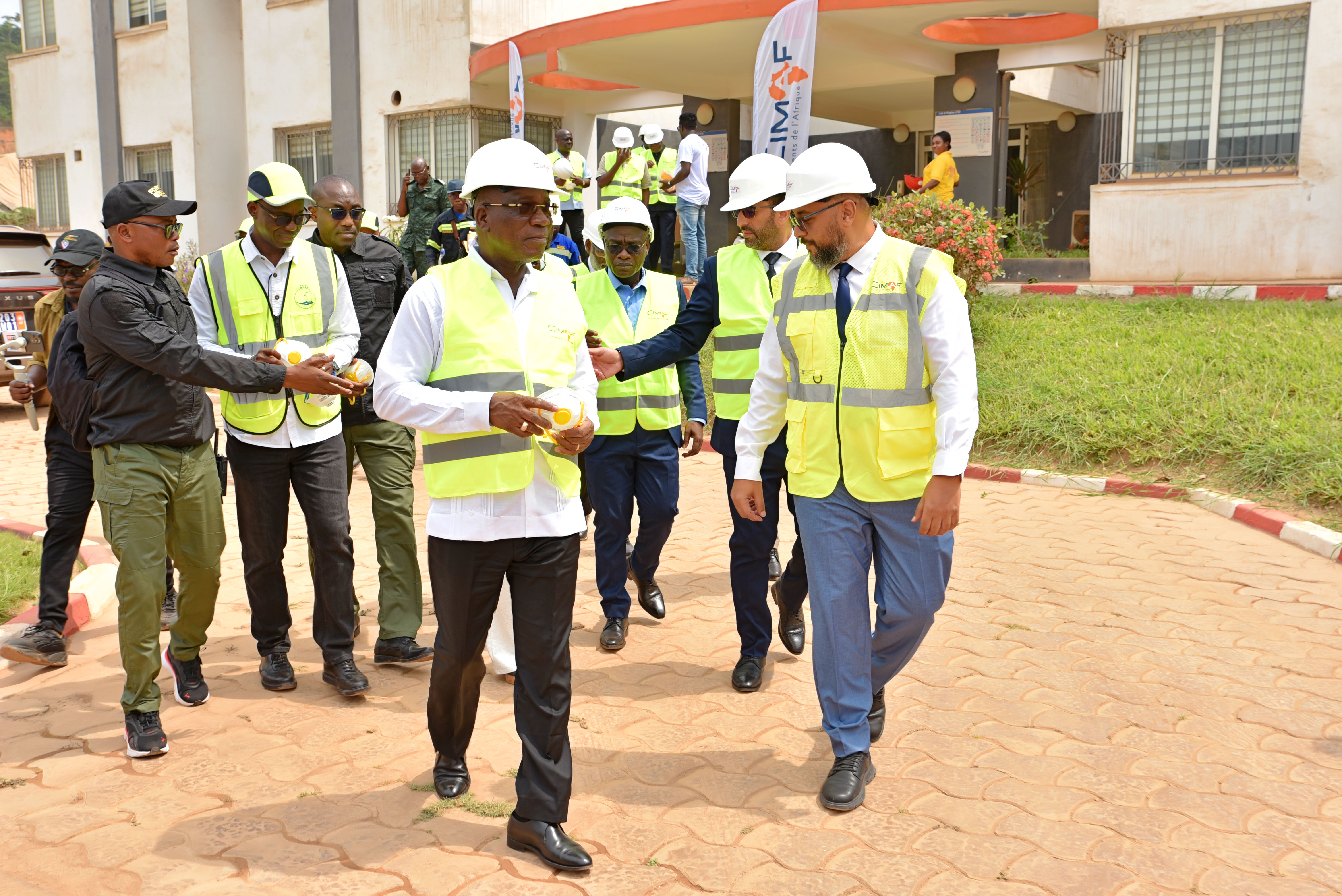 CIMAF San Pedro Had the Honor of Welcoming Mr. Jacques ASSAHORE, Minister of the Environment